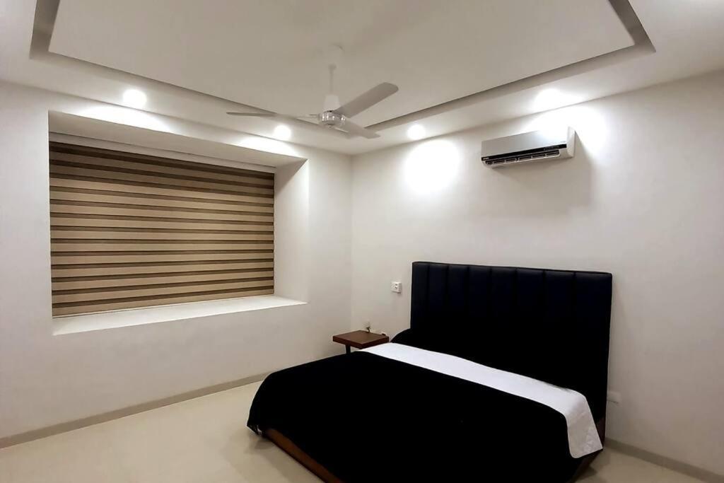 New 4 Bedroom House Sleeps 16 Pool, Bbq And More! Holiday home Puerto Vallarta